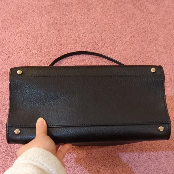 Kate Spade Purse - Picture 3 of 10